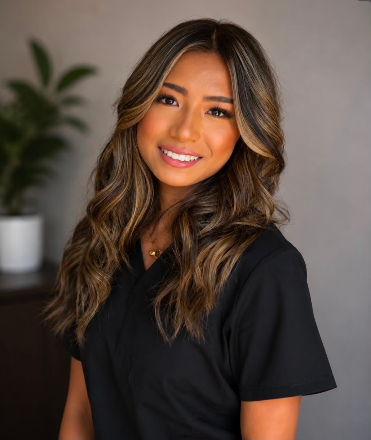Rianna — holistic wellness practitioner